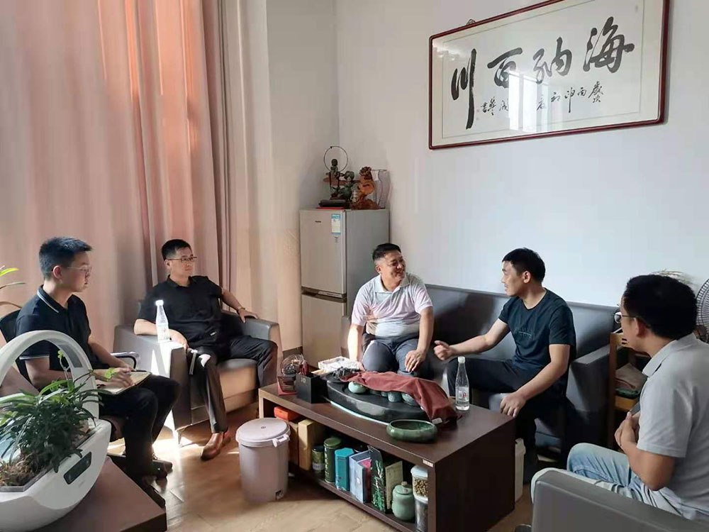 國資運營公司走訪九龍園區(qū)企業(yè)，服務重點項目發(fā)展