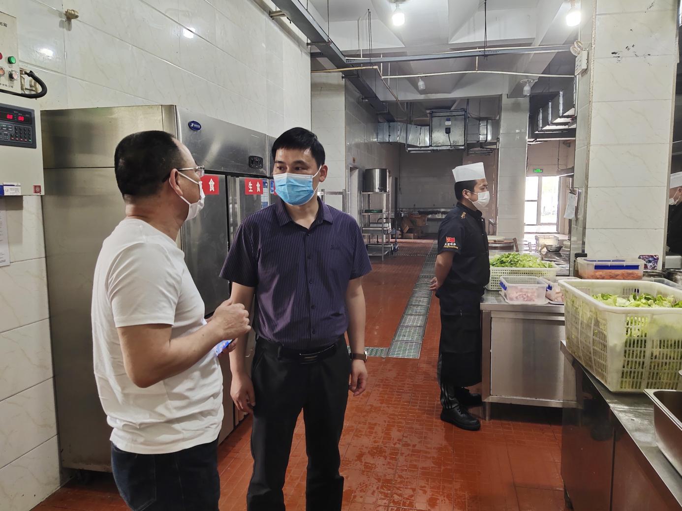 強(qiáng)化服務(wù)、紓困解難——國資運(yùn)營公司開展九龍園區(qū)企業(yè)走訪