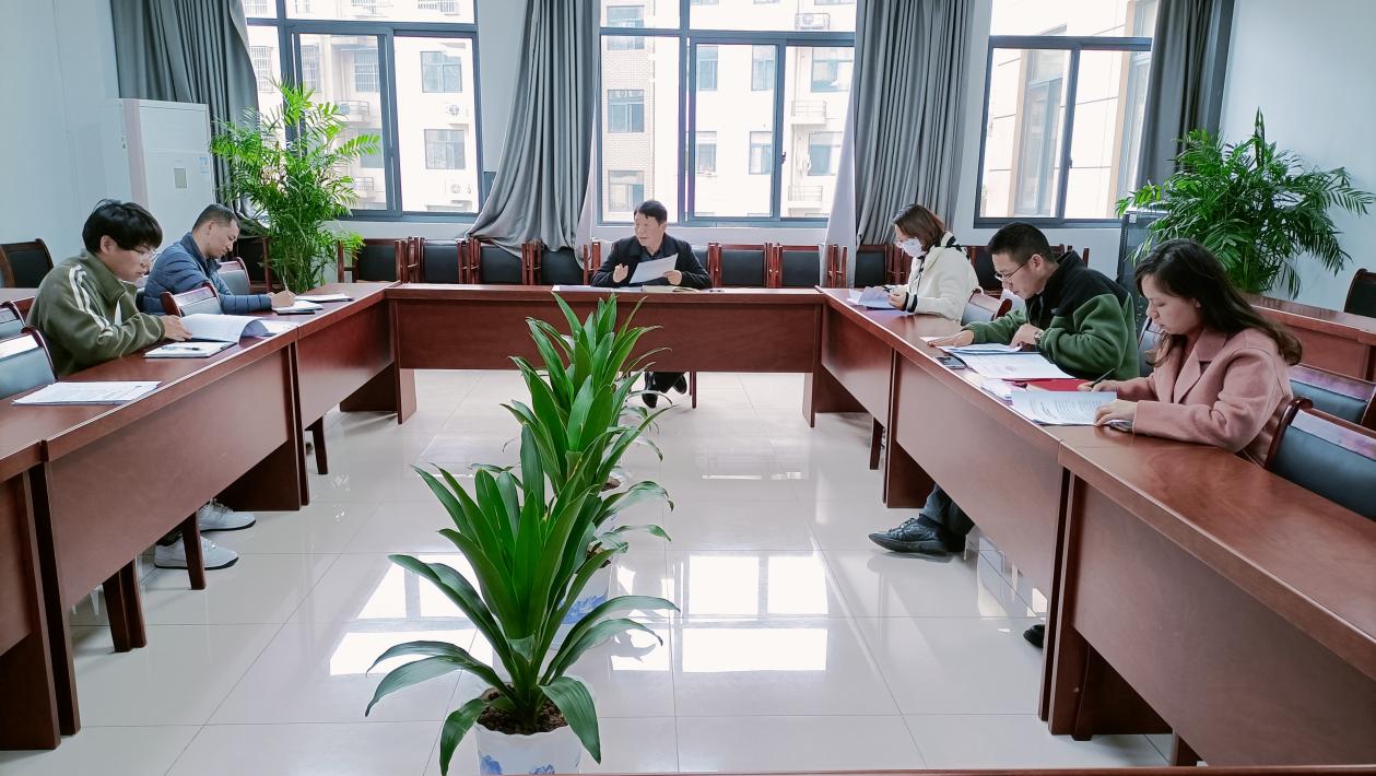 集團(tuán)公司召開(kāi)工程建設(shè)招標(biāo)領(lǐng)域腐敗問(wèn)題專項(xiàng)整治工作推進(jìn)會(huì)