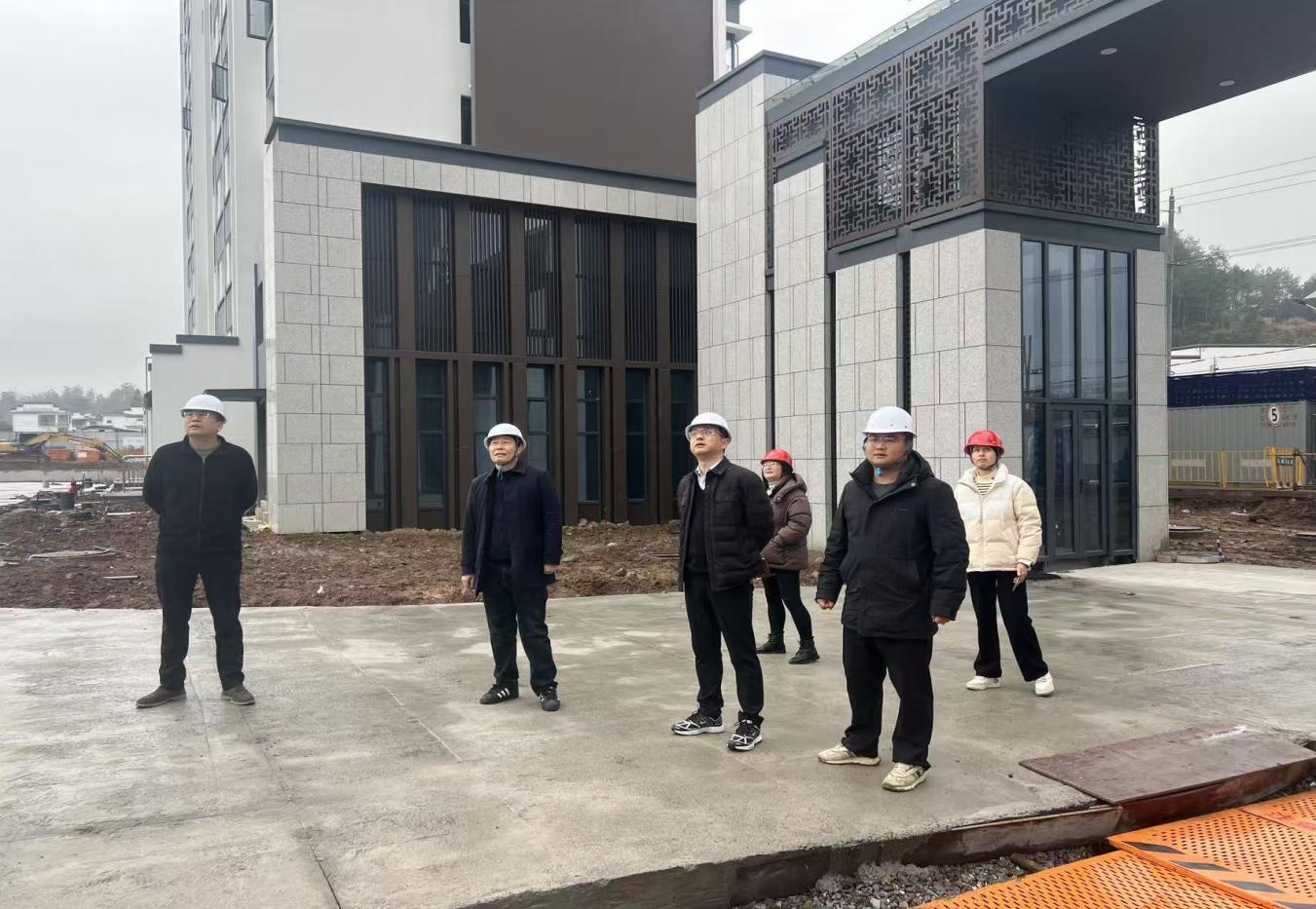 收心歸位鼓干勁  實(shí)干爭春促發(fā)展——屯溪區(qū)國投集團(tuán)開展春節(jié)后在建項(xiàng)目開復(fù)工檢查