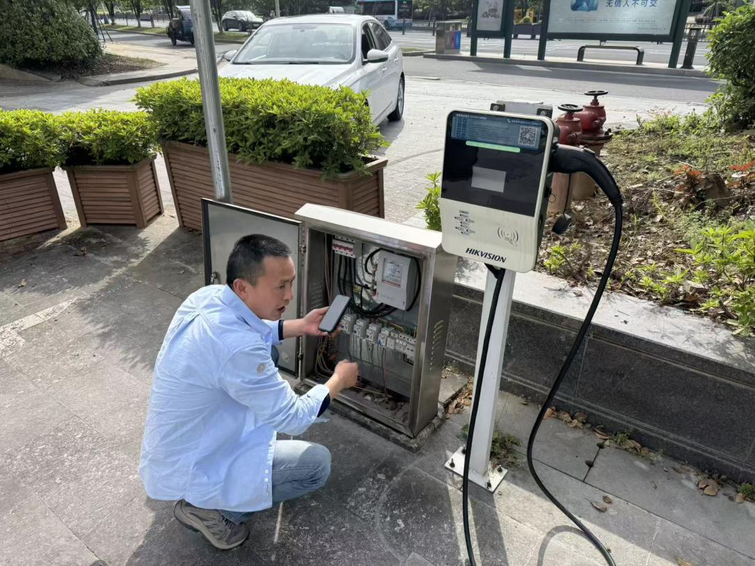 五一服務(wù)“不打烊” 城建投公司多措并舉護航游客安心出行